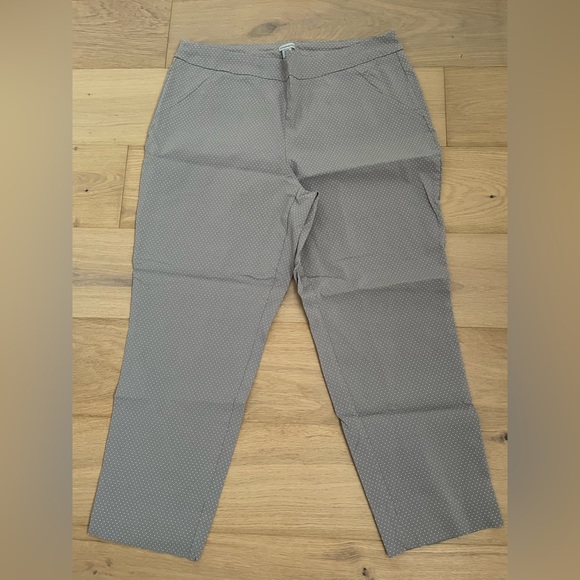 Grey & white small polka dot stretchy pants size 16 ankle length - Picture 5 of 7